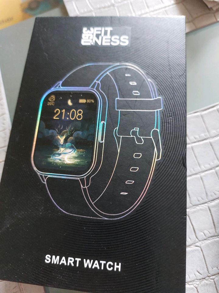 Fitness Smartwatch 360 in Fuldabrück