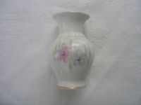 vinted Blumenvase 8 x 5 cm Bavaria Schumann Arzberg Nr 81 Nordrhein-Westfalen - Bad Münstereifel Vorschau