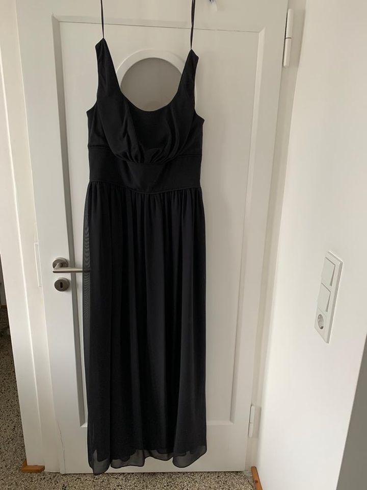 Neues Kleid Abi Abendkleid Ballkleid schwarz Größe 40 Swing in Düsseldorf