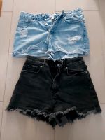 Zwei Shorts aus Jeans in blau und schwarz von HM, gr. 40 Hessen - Karben Vorschau
