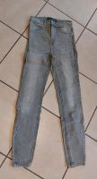 Jeans grau Skinny High Waist Amisu Weite 27 Niedersachsen - Danndorf Vorschau