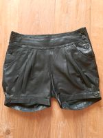 Ledershort • Hugo Boss • schwarz • Gr. 36 Baden-Württemberg - Rangendingen Vorschau