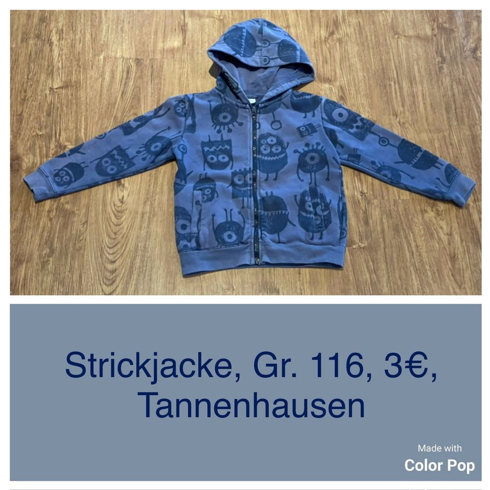 Kleidung Paket Gr. 116 (-122) Shirts Hosen Hemd Strickjacke in Aurich