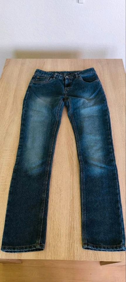 Jeans Größe 164 - 176 in Leipzig
