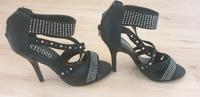 Zwei Pumps / High Heels Hessen - Künzell Vorschau