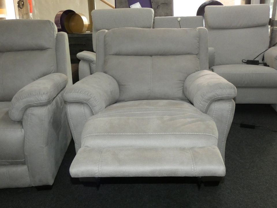 3-2-1er Sofa Couch Garnitur 3x elektr. Relaxsitze anstatt 5.550€ in Hagen am Teutoburger Wald