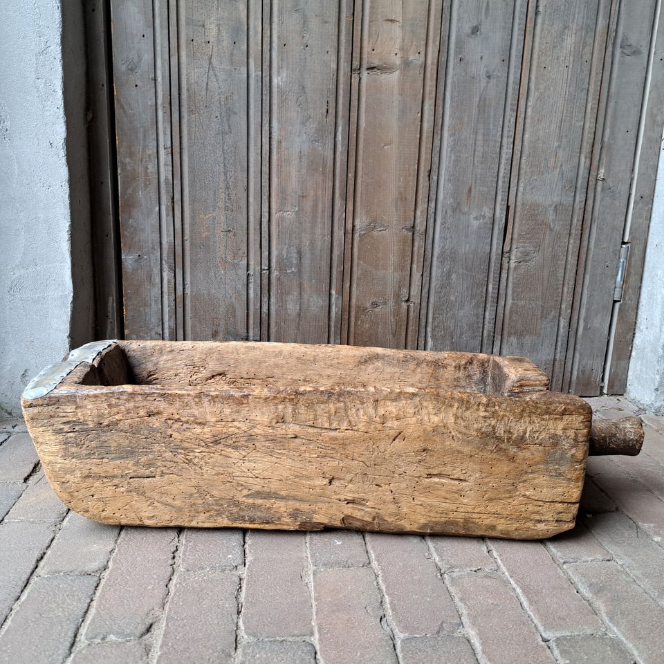 Robuste alte Vintage-Trogbox aus Holz mit Griff *Etage3* in Nettetal