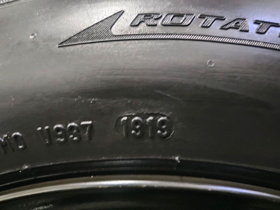 Pirelli Winterreifen 185/65 R15 88T 8mm DOT 1919 in Castrop-Rauxel