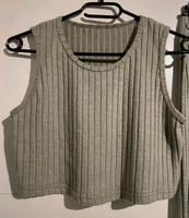 Ripp Top Neu oliv/khaki Gr. M/L bitte Maße beachten Baden-Württemberg - Sulz Vorschau