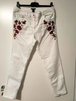 Weiße Sommerjeans von H&M mit Applikationen Bayern - Rohrdorf Vorschau