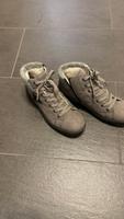RIEKER Winterschuhe grau gefüttert Größe 40 München - Moosach Vorschau