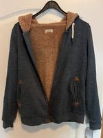 Sweatshirt / Teddy Jacke Schleswig-Holstein - Neudorf-Bornstein Vorschau