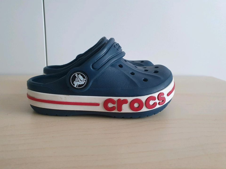 Crocs, Größe 24, marineblau in Berlin