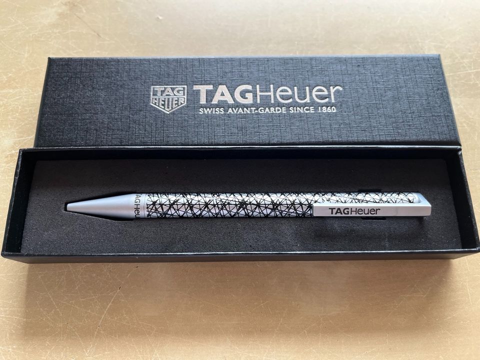 Tag Heuer Kugelschreiber aus Metall in Frankfurt am Main