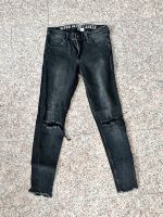 H&M super skinny ankle S/36 Sexy Jeans grau schwarz destroyed Hos Hessen - Liederbach Vorschau