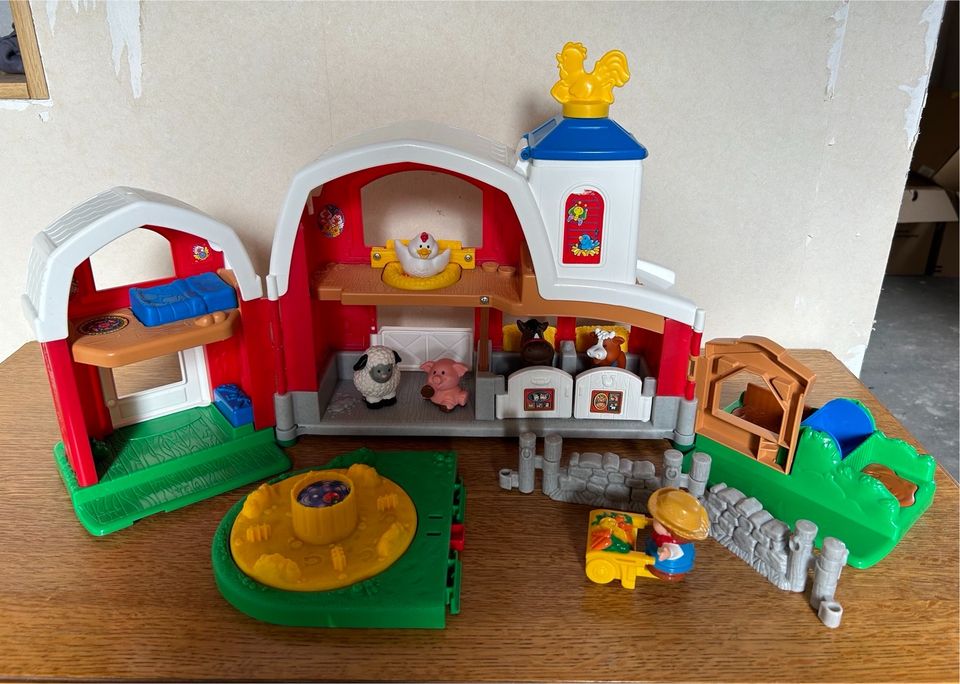 Fisher-Price Little People Bauernhof mit Tierstimmen in Frielendorf