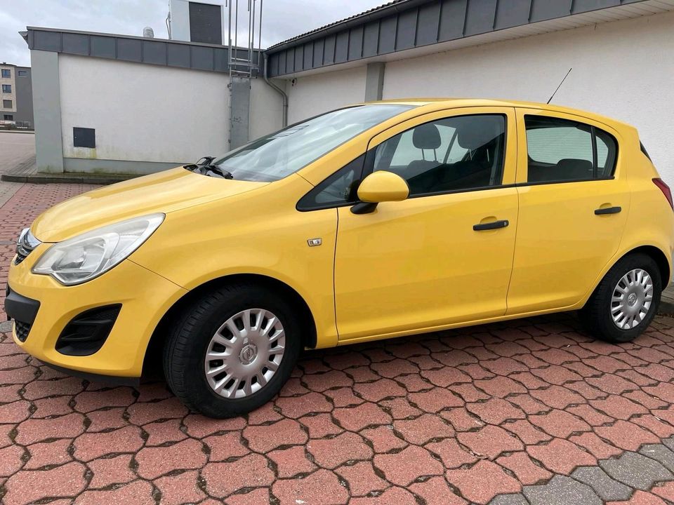 Opel Corsa D 1.2 Navigation Rückfahrkamera 1. Hand TÜV neue in Henstedt-Ulzburg