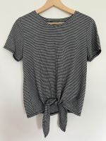 Kurzes Shirt / Top von Opus, Größe 36 S, schwarz weiß kariert Hessen - Weiterstadt Vorschau