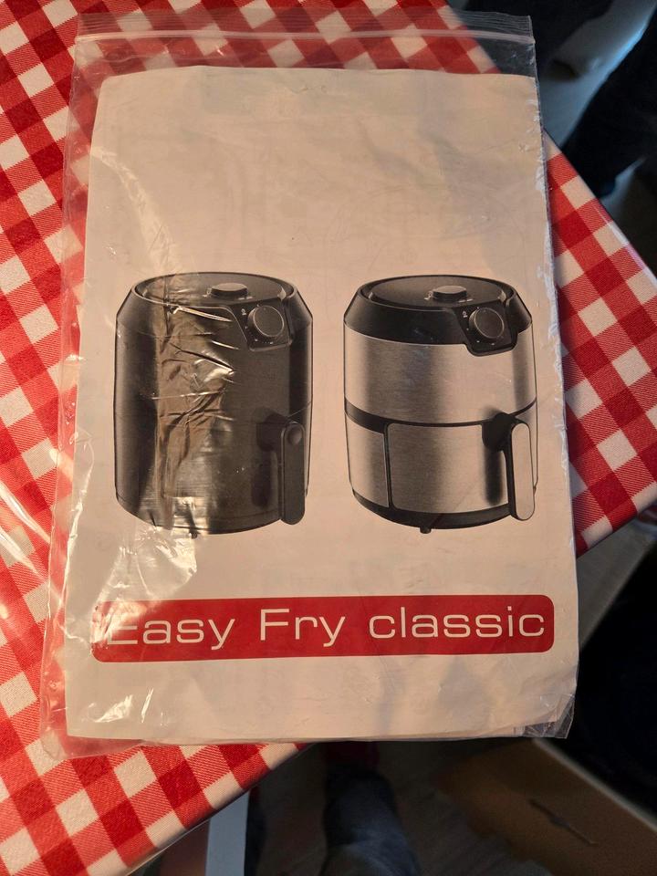 Heißluftfritteuse Tefal Easy  Fry Classic xl 4,2 L in Düsseldorf