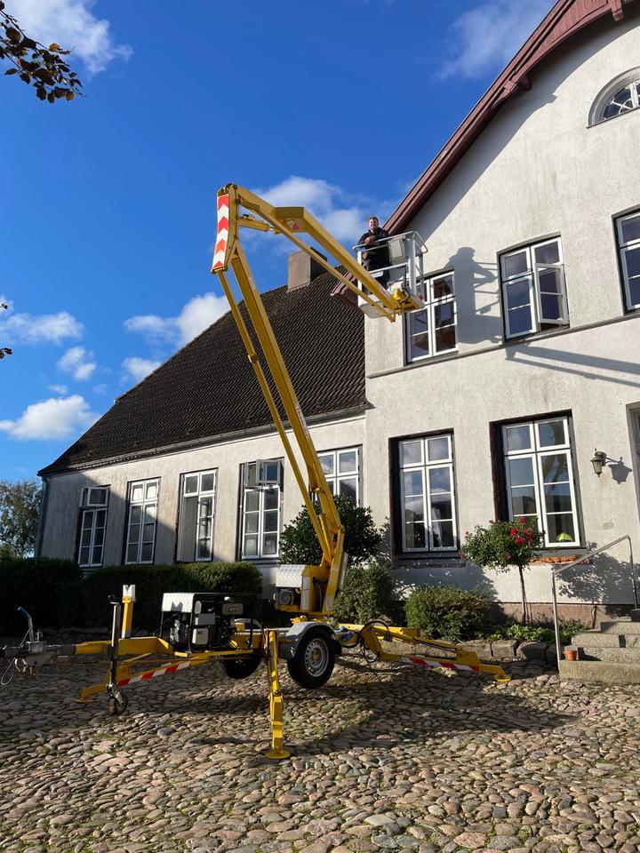 Hubsteiger Hubarbeitsbühne  Arbeitsbühne mieten - zu vermieten in Uelsby