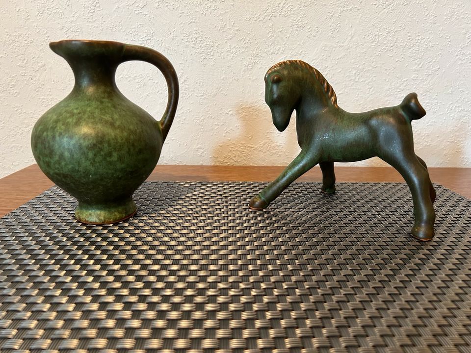 Keramik Vase und Pferd in Becherbach