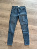 Levis Jeans 720 high rise super skinny - Größe 27 Nordrhein-Westfalen - Lüdenscheid Vorschau