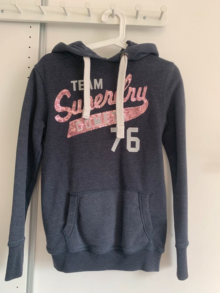 Superdry Pullover Shirt Oberteil Sweatshirt hoodie S 36 in Bottrop