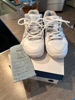 Tennis Schuhe K-SWiSS Gr 41 Niedersachsen - Stadthagen Vorschau
