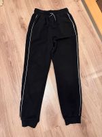 H&M Jogginghose Jungen Gr 170 neuwertig np 14,99 Euro Niedersachsen - Rosengarten Vorschau