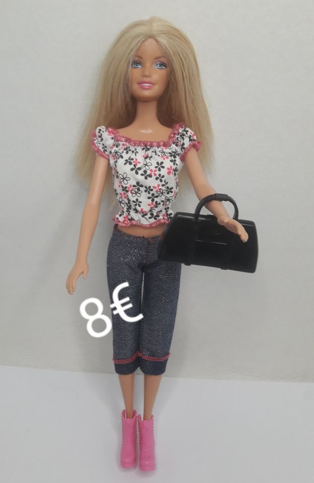 Barbie Puppen 80er 90er Jahre Zubehör Kleidung Schuhe Vintage in Korbach