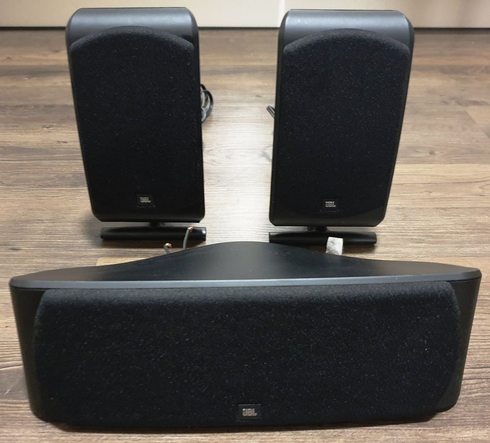 JBL Boxen 1 mal SCS200CEN und 2 mal SCS200SAT in Kirchentellinsfurt