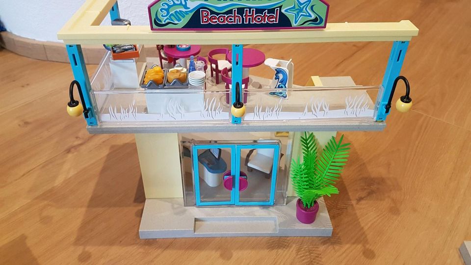 70434 Playmobil Familiy Fun Beach Hotel in Jengen