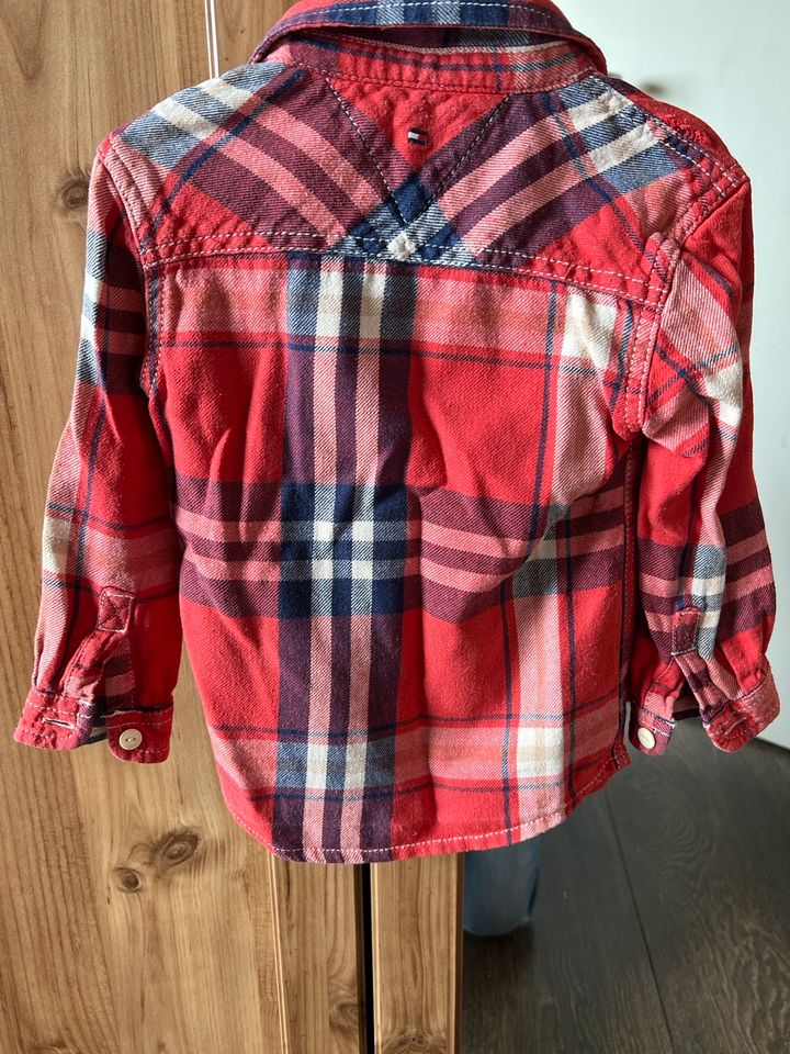 Tommy Hilfiger Hemd 18-24 M Gr. 86 in Düsseldorf