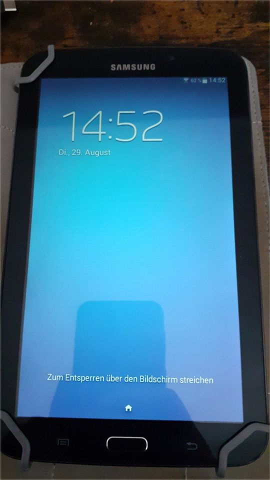 Samsung Tablet SM-T210 8GB in Herne