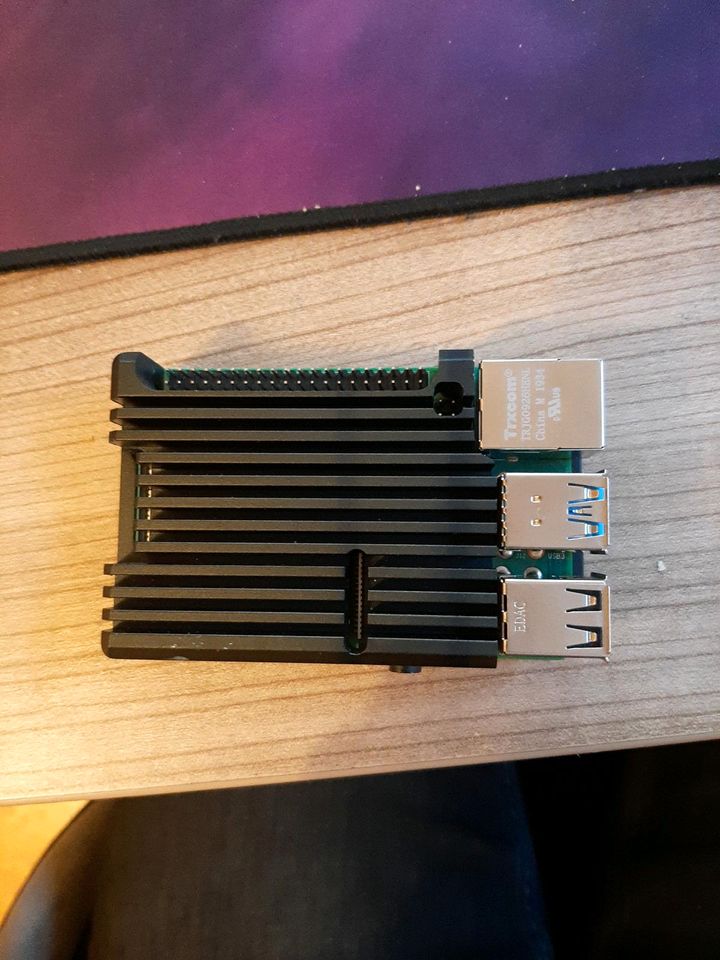 Rasberry Pi 4 inkl. Kühlkörper/ 64GB/ Micro HMDI auf HDMI Adapter in Schapen