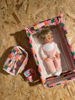 Baby Puppe mit Bett und Täschchen Nordrhein-Westfalen - Rheine Vorschau