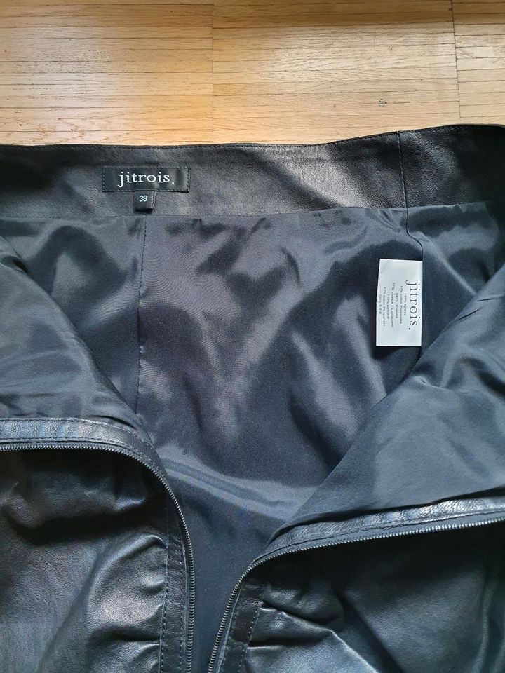 *** JITROIS  Skirt Leder Gr 38,  New in Hamburg