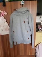 Damen Pullover mit Kapuze 10€ Festpreis ist nicht verhandelbar Brandenburg - Cottbus Vorschau