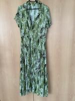 Maxikleid Grün Gr.42 44 46 Hessen - Lollar Vorschau