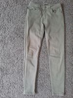 Zara Basic skinny Jeans khaki Grün S/M 36/38 Köln - Porz Vorschau