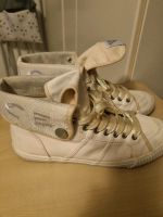 Sneakers hell beige mit etwas Glitzer Kr. München - Grasbrunn Vorschau