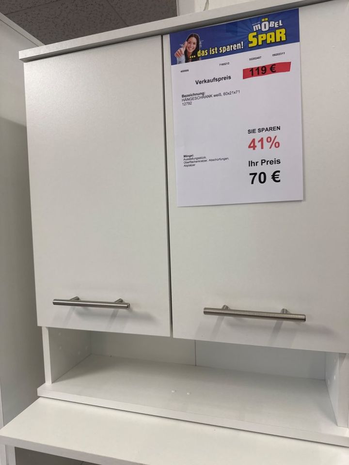 Hängeschrank weiß statt 119€ in Leipzig