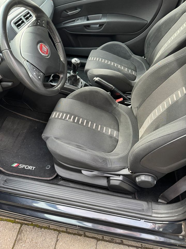 Fiat Grande Punto 1,4 T-Jet Sport (Android Auto/Apple CarPlay) in Siegen