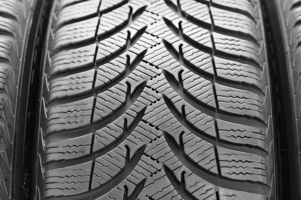 4 x 215/65 R16 98H Winterreifen Michelin Alpin M+S 6,5MM DOT15 in Brackenheim