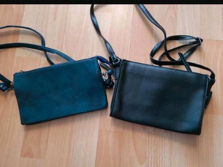 Damen Handtaschen verschiedene Modele ab in Langen (Hessen)