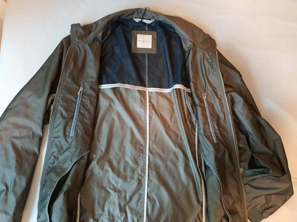 Herren Jacke von Bugatti in Freiberg