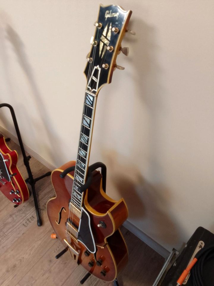Gibson Super-400CES Florentin 1966 jazzgitarre,archtop in Mietraching
