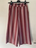 Culotte Reserved gestreift, wie neu! Nordrhein-Westfalen - Attendorn Vorschau