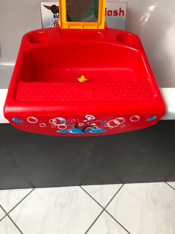BIG Baby Splash Baby Waschbecken für Badewanne Zähne putzen in Wallertheim