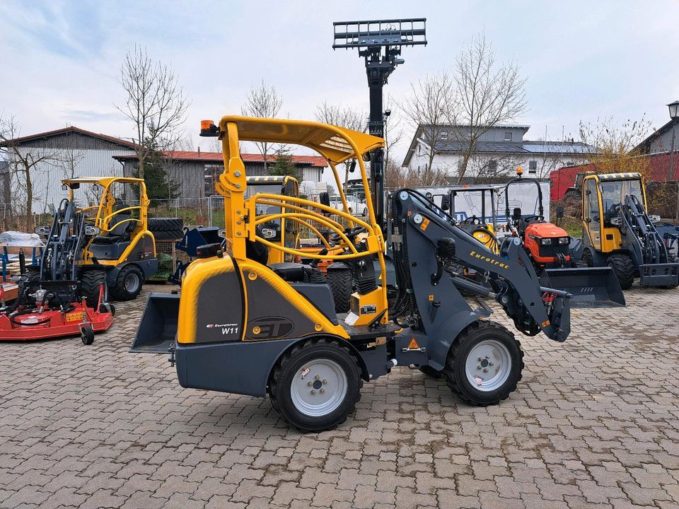 Hoflader Eurotrac W11 95cm schmal Radlader Hoftrac Lader Trac in Obertaufkirchen